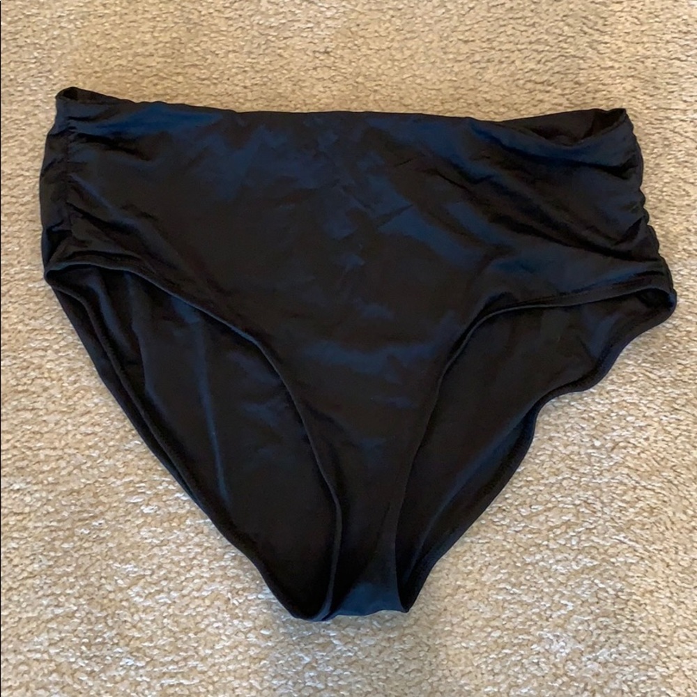 Scrunch Side Maternity Swim Bottoms